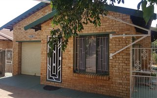 3 Bedroom Townhouse in Geelhoutpark