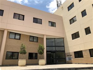 391 m² Commercial space in Noordwyk