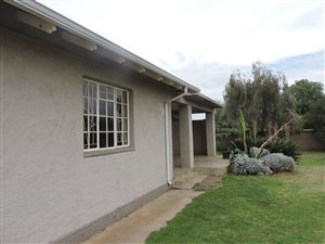 3 Bed House in East Geduld