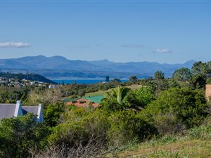 931 m² Land available in Woodlands