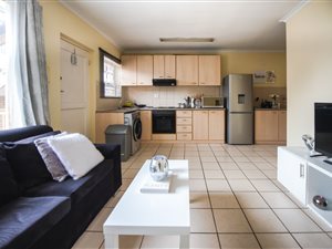 1 Bed Apartment in Wynberg