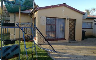 3 Bedroom House in Minnebron