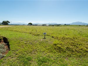 656 m² Land available in Le Grand Golf Estate