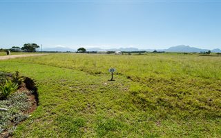 656 m² Land available in George Central