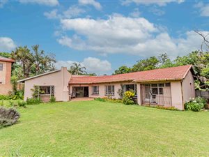 4 Bed House in Rouxville