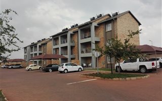 2 Bedroom Apartment in Monavoni AH