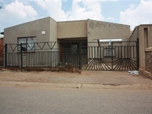 2 Bed House in Emdeni