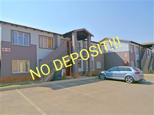 3 Bed Apartment in Protea Glen