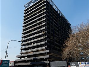 1 Bed Apartment in Doornfontein