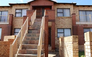 2 Bedroom Townhouse in Shellyvale