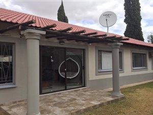 3 Bed House in Lindene