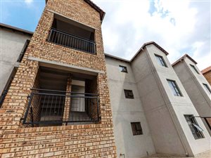 2 Bed Townhouse in Brentwood Park
