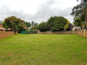 1192 m² Land available in Van Riebeeck Park