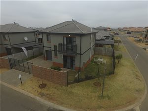 4 Bed House in Leopards Rest Security Estate