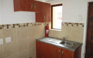 2 Bedroom Apartment in Brackenham