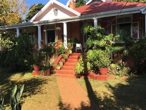 4 Bed House in Lester Park