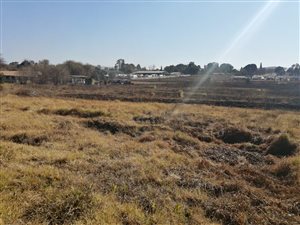 1.7 ha Farm in Bredell AH