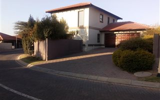 3 Bedroom Cluster in Broadacres