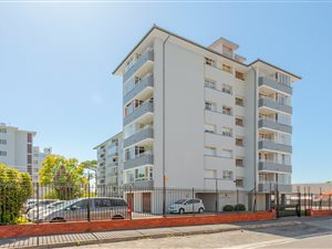 2 Bed Apartment in Plumstead