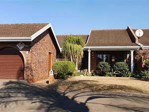 3 Bed Townhouse in Hayfields