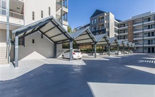 2 Bedroom Apartment in Steyn City