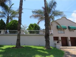 4 Bed House in Bergbron
