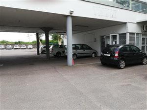 163 m² Commercial space in Asherville