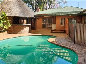 4 Bed House in Villieria