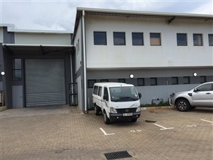 417 m² Industrial space in Cornubia