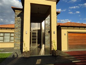 4 Bed House in Vanderbijlpark SE8