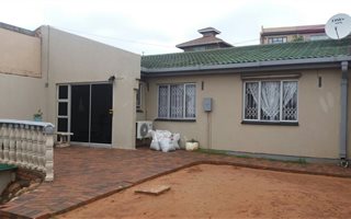 3 Bedroom House in Orient Hills
