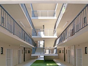 2 Bed Apartment in Clubview