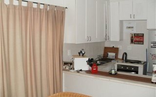 1 Bedroom Garden Cottage in Birch Acres