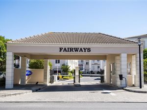 709 m² Commercial space in Paardevlei