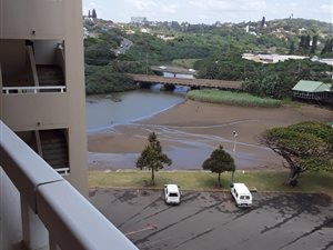 3 Bed Apartment in Amanzimtoti