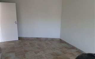 1 Bedroom Garden Cottage in Scottsville