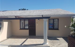 2 Bedroom House in Morgenster