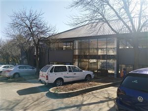 231 m² Office Space in Woodmead