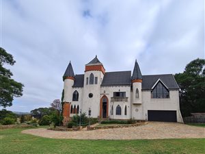 9 ha Farm in Rietfontein