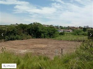 950 m² Land available in Adams Mission