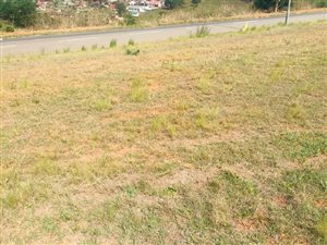 833 m² Land available in Signal Hill