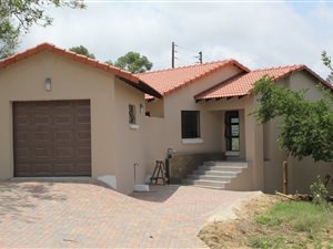 3 Bed House in Wild Fig Estate