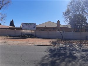 7 Bed House in Wentworth Park