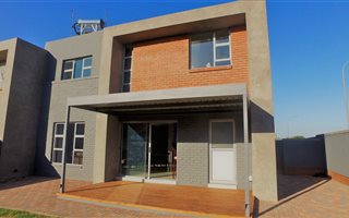 3 Bedroom House in Bendor