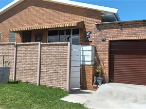3 Bed House in Cosy Corner