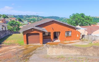 3 Bedroom House in Shallcross