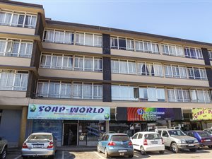 2 Bed Apartment in Eloffsdal