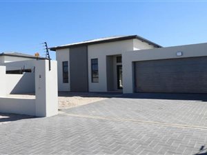 3 Bed House in Sandown