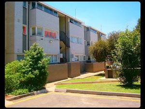 1 Bed Flat in Bonaero Park