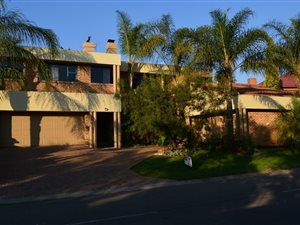 4 Bed House in Blue Gill